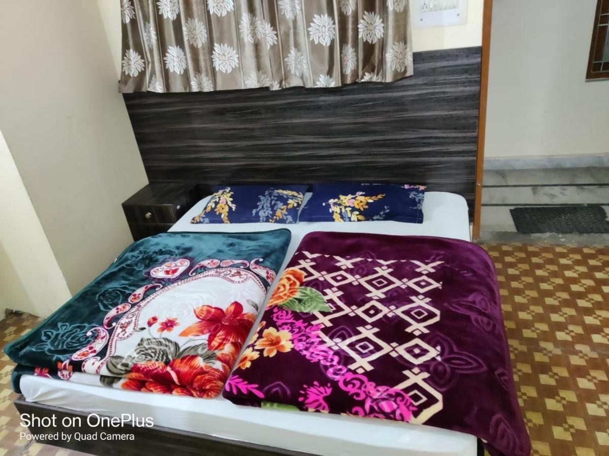 Hari Krishna Guest House Pandukeshwar Eksteriør bilde